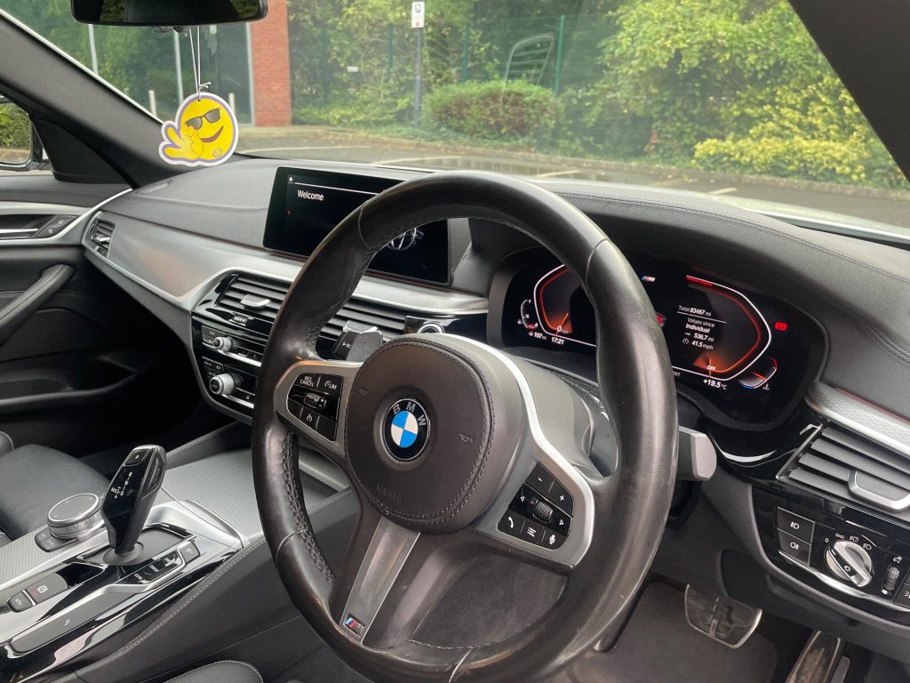 BMW 5 Series 2.0 520i GPF M Sport Auto Euro 6 (s/s) 4dr — photo 32 of 40