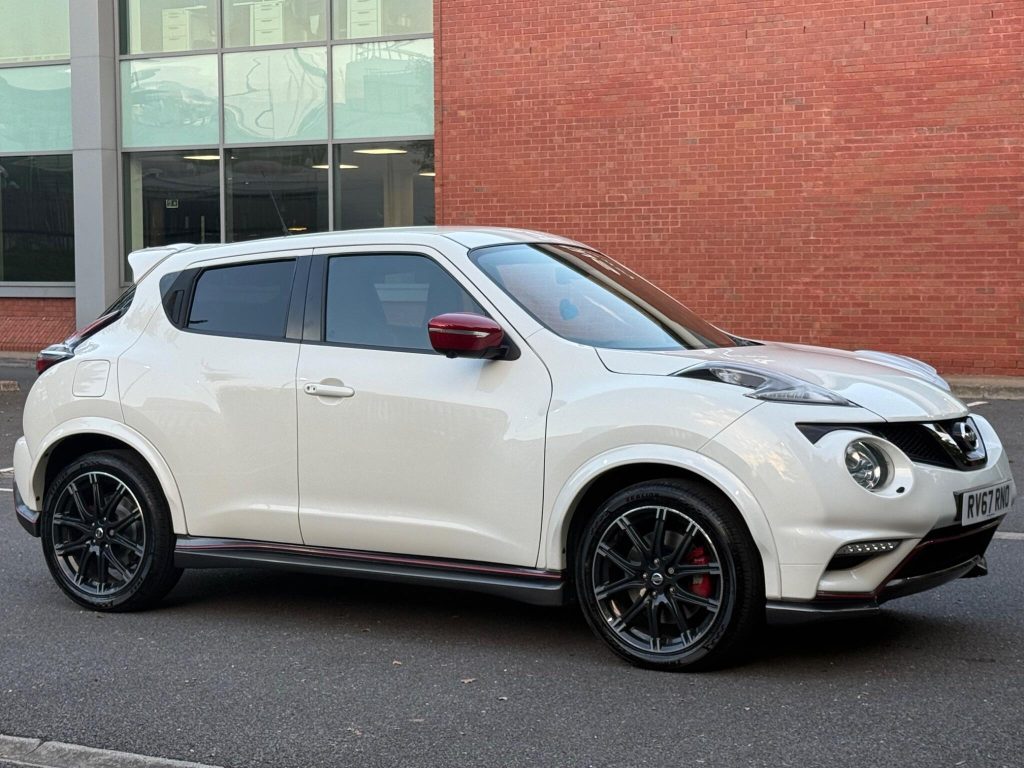 Nissan Juke 1.6 DIG-T Nismo RS XTRON 4WD Euro 6 5dr — photo 4 of 67