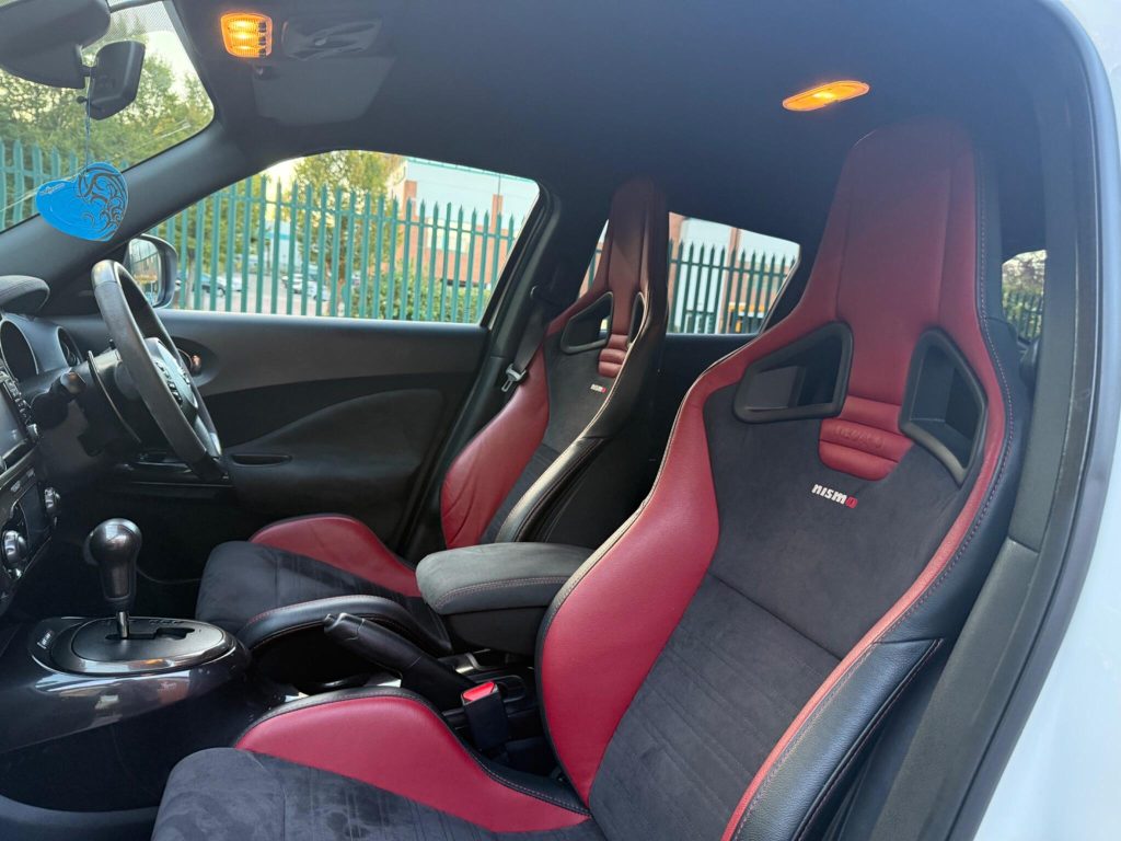 Nissan Juke 1.6 DIG-T Nismo RS XTRON 4WD Euro 6 5dr — photo 34 of 67