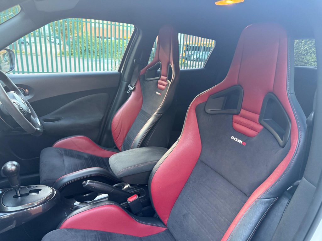 Nissan Juke 1.6 DIG-T Nismo RS XTRON 4WD Euro 6 5dr — photo 37 of 67