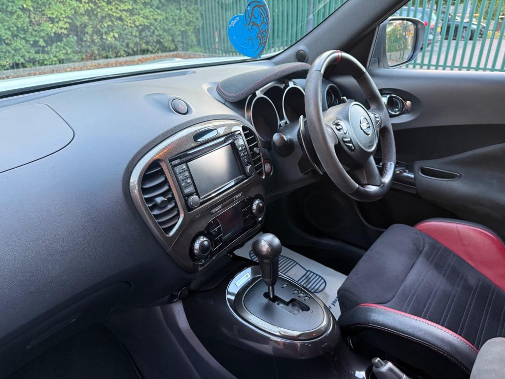 Nissan Juke 1.6 DIG-T Nismo RS XTRON 4WD Euro 6 5dr — photo 41 of 67