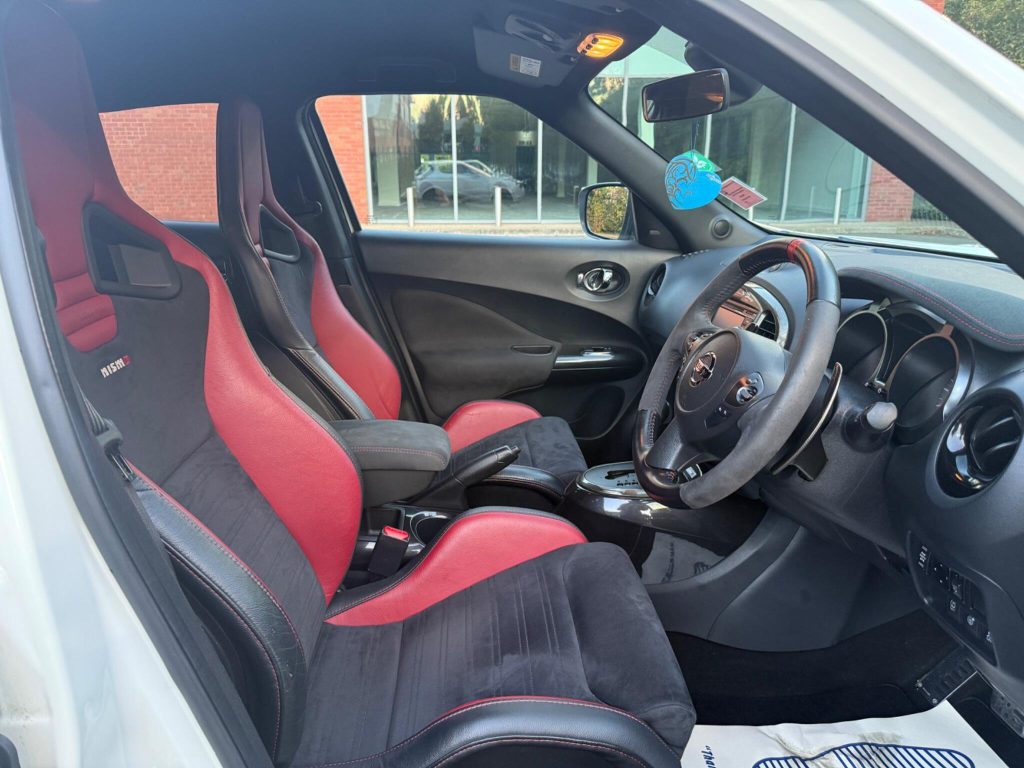 Nissan Juke 1.6 DIG-T Nismo RS XTRON 4WD Euro 6 5dr — photo 48 of 67