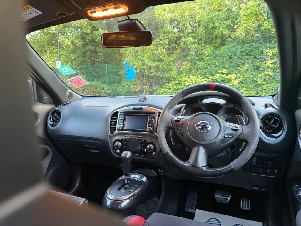 Nissan Juke 1.6 DIG-T Nismo RS XTRON 4WD Euro 6 5dr — photo 56 of 67