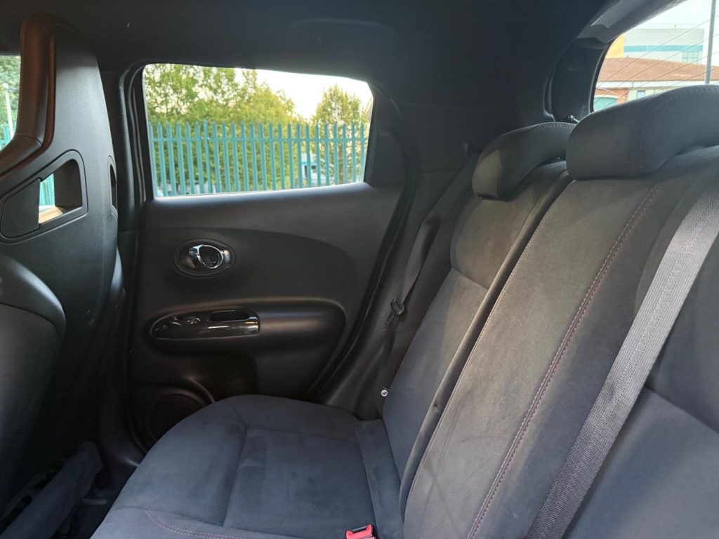 Nissan Juke 1.6 DIG-T Nismo RS XTRON 4WD Euro 6 5dr — photo 65 of 67