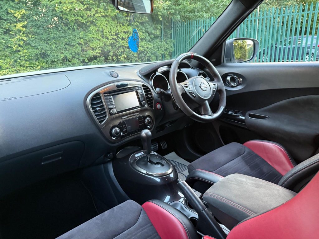 Nissan Juke 1.6 DIG-T Nismo RS XTRON 4WD Euro 6 5dr — photo 66 of 67