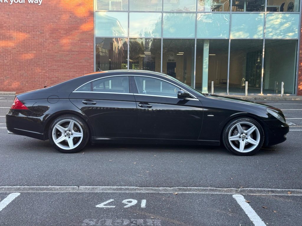 Mercedes-Benz CLS 3.0 CLS350 CDI Grand Edition Coupe 7G-Tronic 4dr — photo 5 of 63