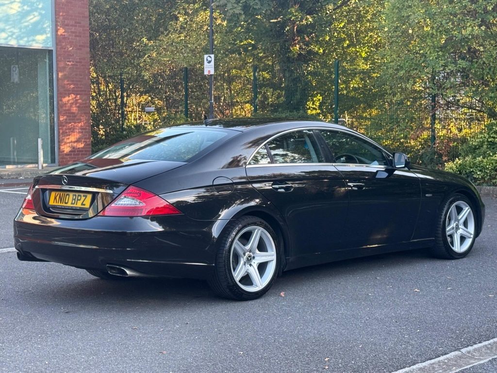 Mercedes-Benz CLS 3.0 CLS350 CDI Grand Edition Coupe 7G-Tronic 4dr — photo 9 of 63