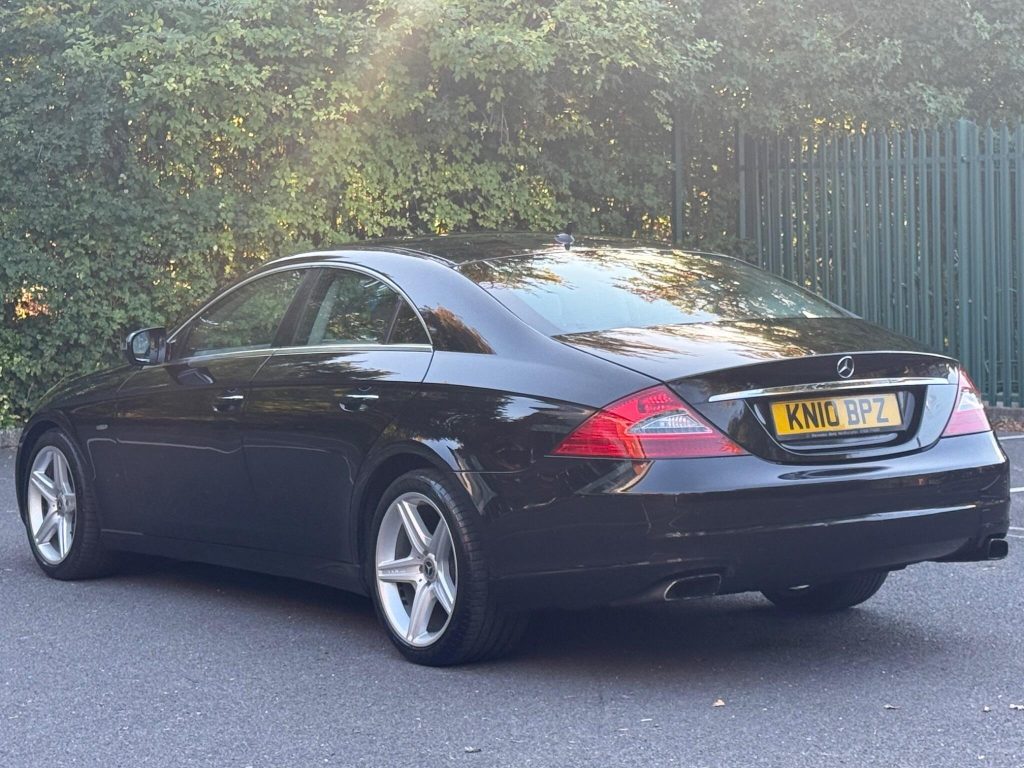 Mercedes-Benz CLS 3.0 CLS350 CDI Grand Edition Coupe 7G-Tronic 4dr — photo 11 of 63
