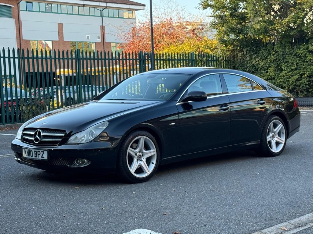 Mercedes-Benz CLS 3.0 CLS350 CDI Grand Edition Coupe 7G-Tronic 4dr — photo 17 of 63
