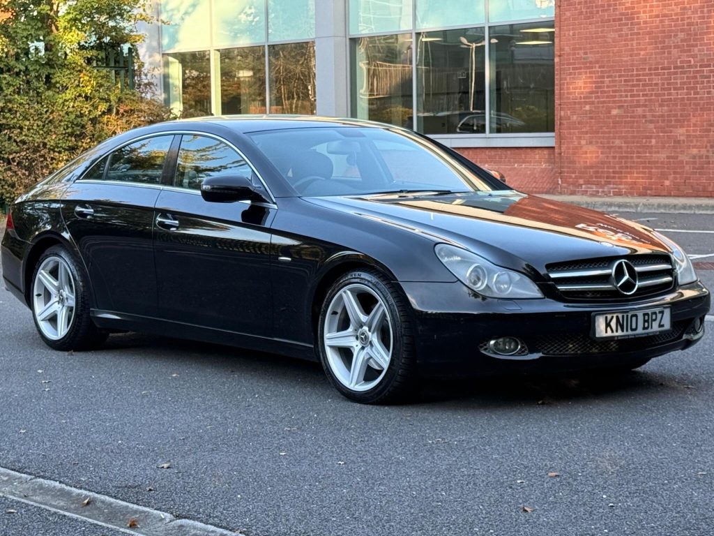 Mercedes-Benz CLS 3.0 CLS350 CDI Grand Edition Coupe 7G-Tronic 4dr — photo 20 of 63