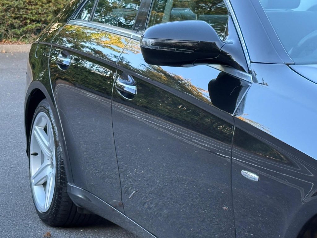 Mercedes-Benz CLS 3.0 CLS350 CDI Grand Edition Coupe 7G-Tronic 4dr — photo 25 of 63