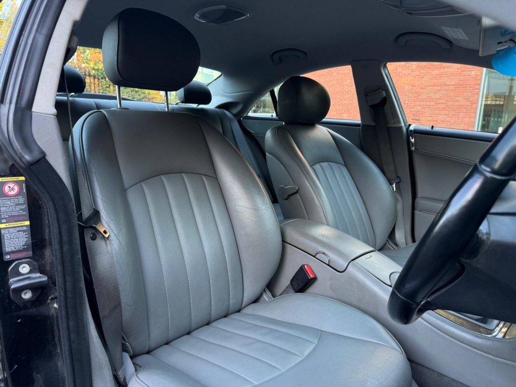 Mercedes-Benz CLS 3.0 CLS350 CDI Grand Edition Coupe 7G-Tronic 4dr — photo 46 of 63