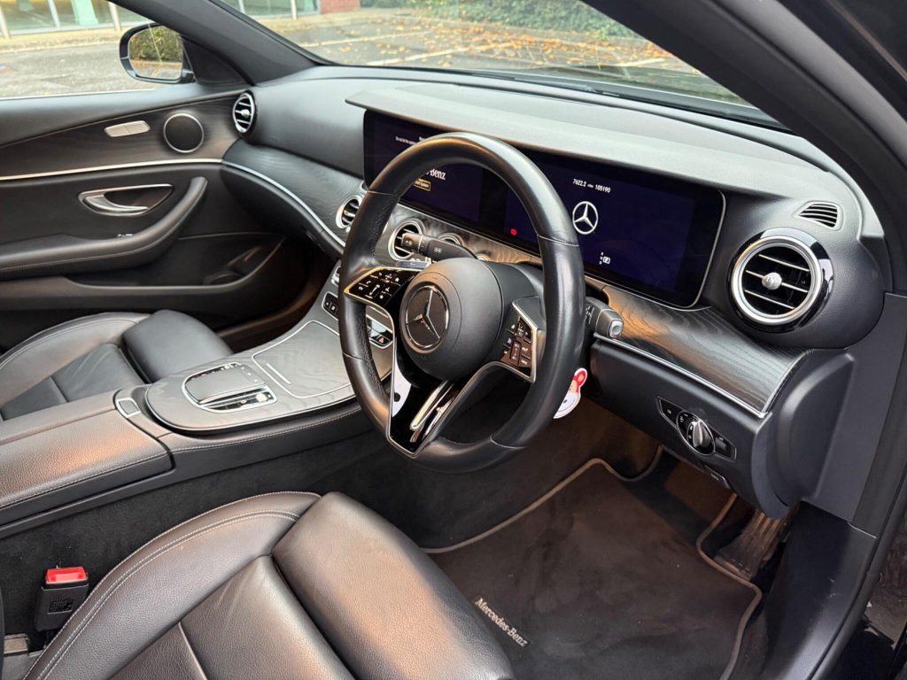 Mercedes-Benz E-class 2.0 E220dh MHEV AMG Line G-Tronic+ Euro 6 (s/s) 4dr — photo 37 of 63