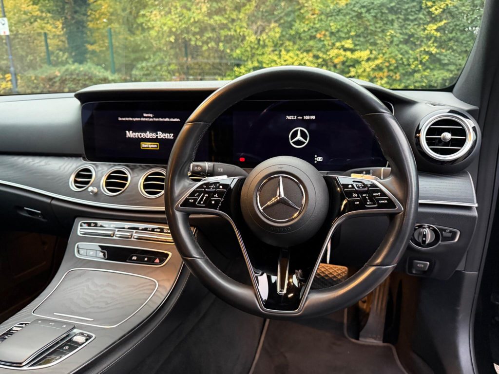 Mercedes-Benz E-class 2.0 E220dh MHEV AMG Line G-Tronic+ Euro 6 (s/s) 4dr — photo 41 of 63