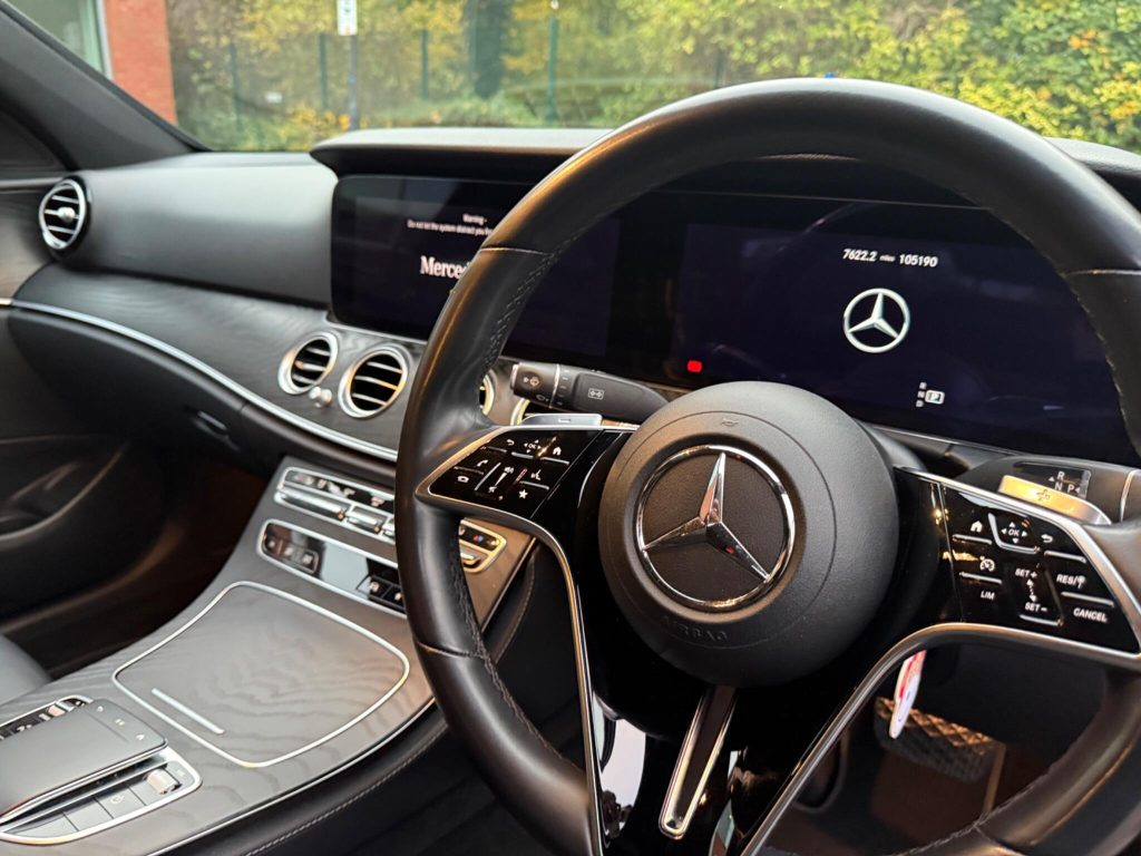 Mercedes-Benz E-class 2.0 E220dh MHEV AMG Line G-Tronic+ Euro 6 (s/s) 4dr — photo 42 of 63