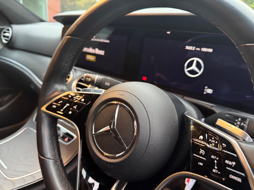 Mercedes-Benz E-class 2.0 E220dh MHEV AMG Line G-Tronic+ Euro 6 (s/s) 4dr — photo 45 of 63