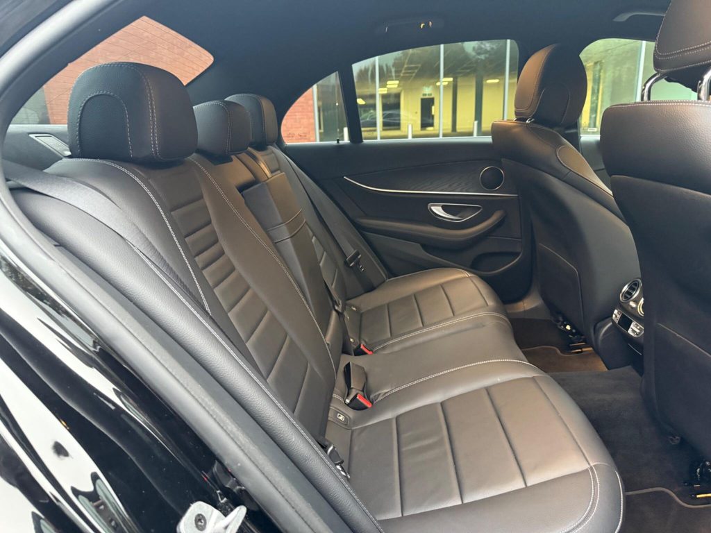 Mercedes-Benz E-class 2.0 E220dh MHEV AMG Line G-Tronic+ Euro 6 (s/s) 4dr — photo 51 of 63
