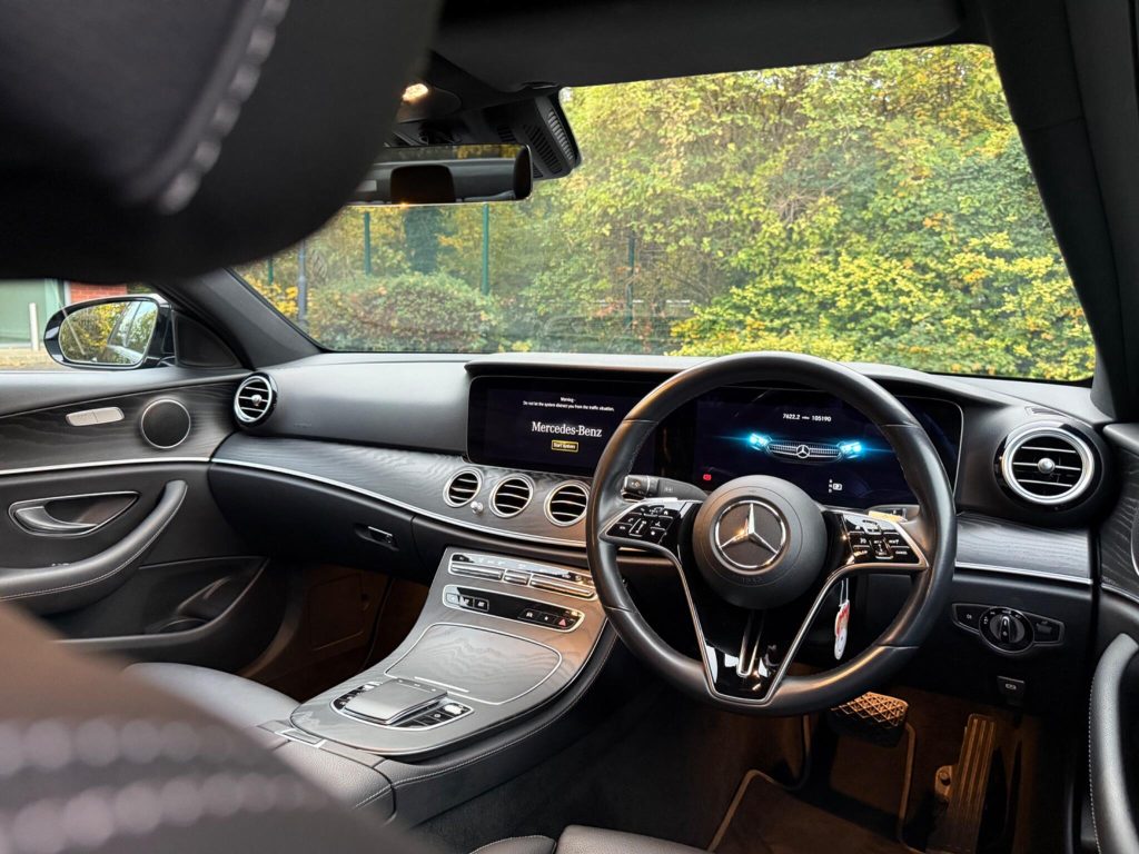 Mercedes-Benz E-class 2.0 E220dh MHEV AMG Line G-Tronic+ Euro 6 (s/s) 4dr — photo 53 of 63