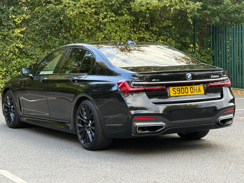 BMW 7 Series 3.0 730d M Sport Auto xDrive Euro 6 (s/s) 4dr — photo 13 of 71