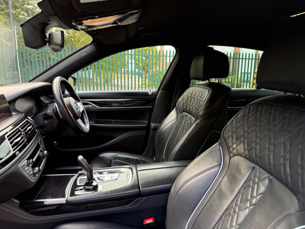 BMW 7 Series 3.0 730d M Sport Auto xDrive Euro 6 (s/s) 4dr — photo 62 of 71