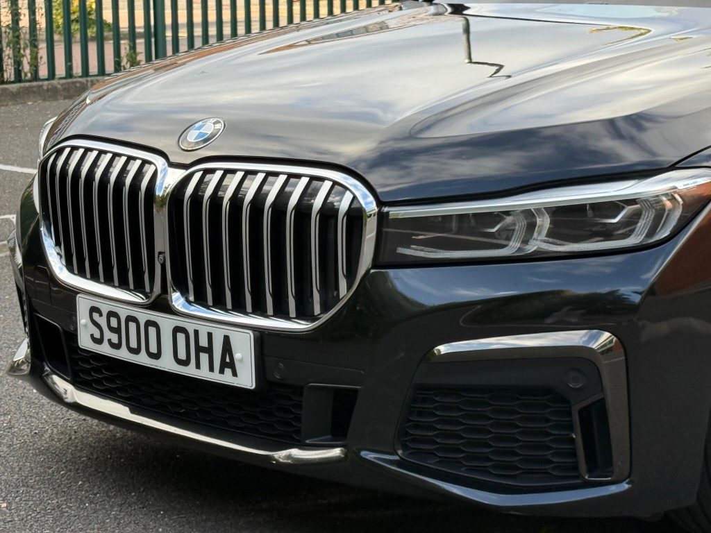 BMW 7 Series 3.0 730d M Sport Auto xDrive Euro 6 (s/s) 4dr — photo 65 of 71