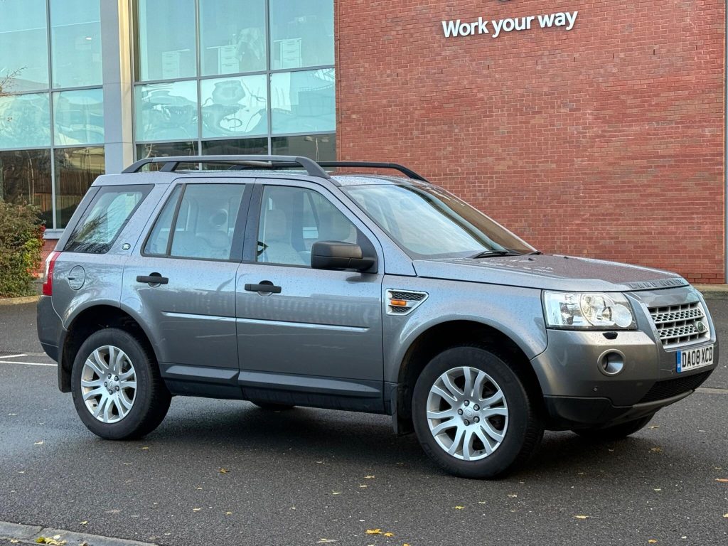 Land Rover Freelander 2 2.2 TD4 HSE Auto 4WD Euro 4 5dr — photo 5 of 62