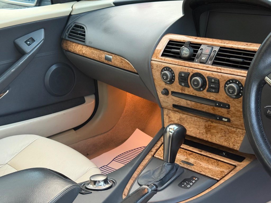 BMW 6 Series 4.4 645Ci V8 Auto Euro 3 2dr — photo 37 of 57