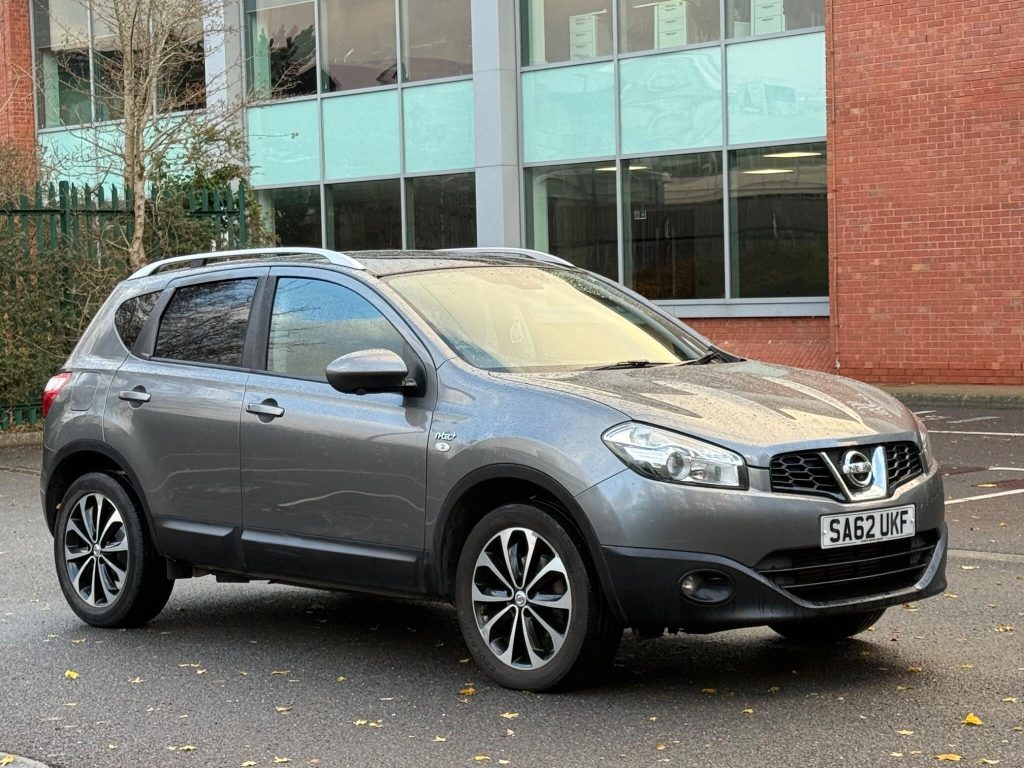 Nissan Qashqai 1.5 dCi n-tec+ 2WD Euro 5 5dr — photo 3 of 54