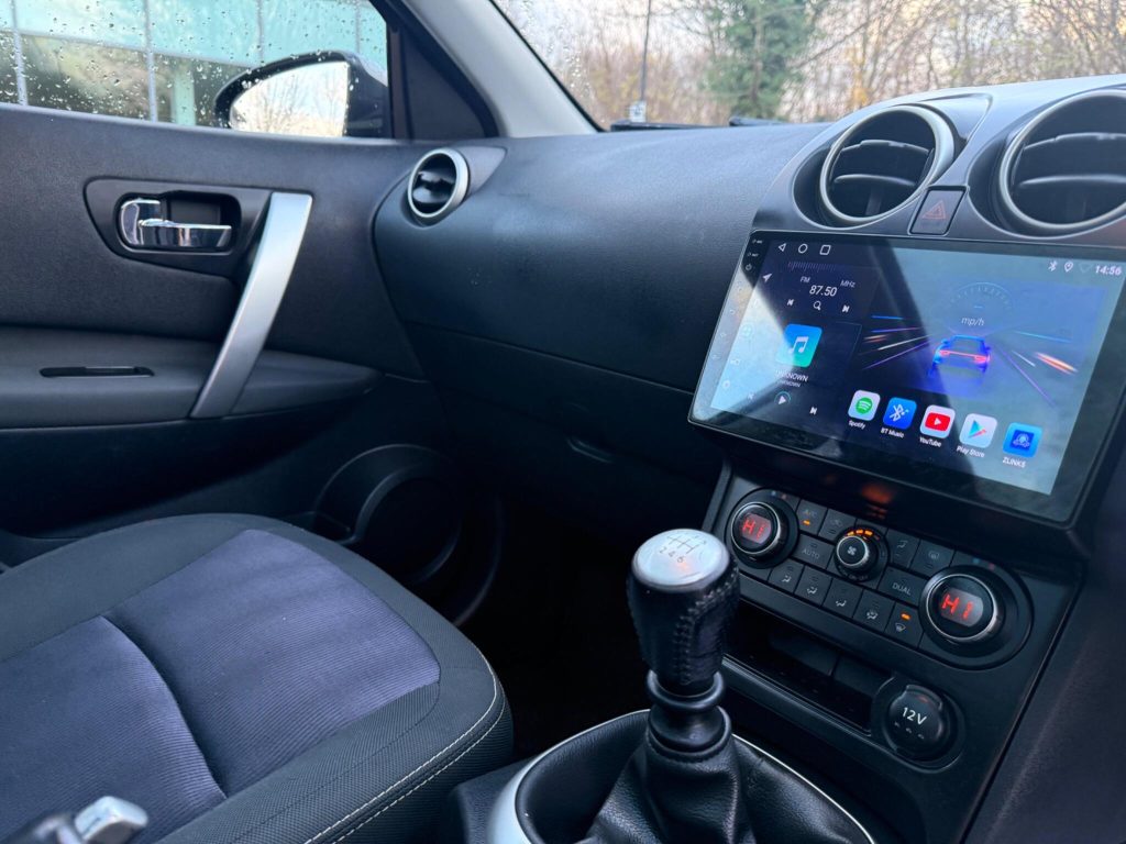 Nissan Qashqai 1.5 dCi n-tec+ 2WD Euro 5 5dr — photo 38 of 54