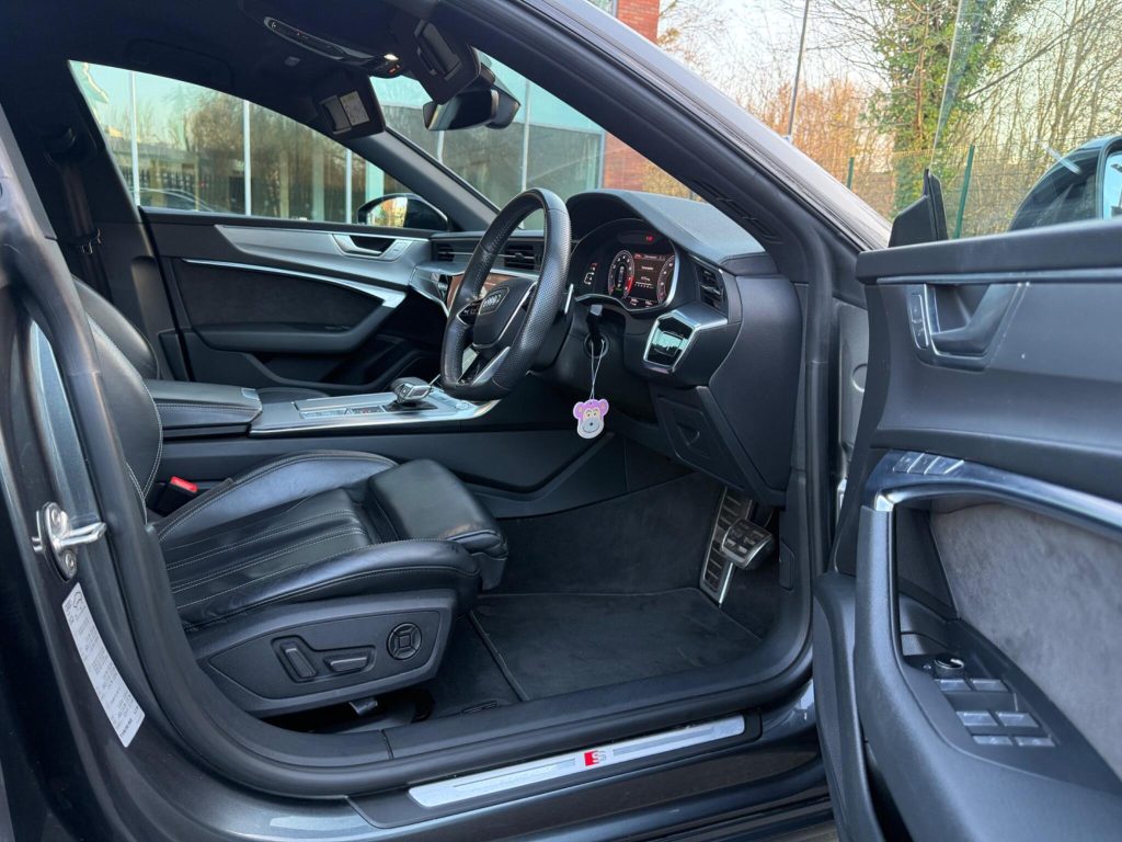 Audi A7 2.0 TFSI 45 Black Edition Sportback S Tronic quattro Euro 6 (s/s) 5dr — photo 43 of 71